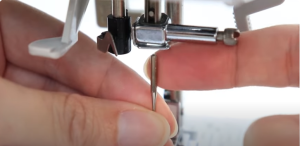 How to replace sewing machine needle