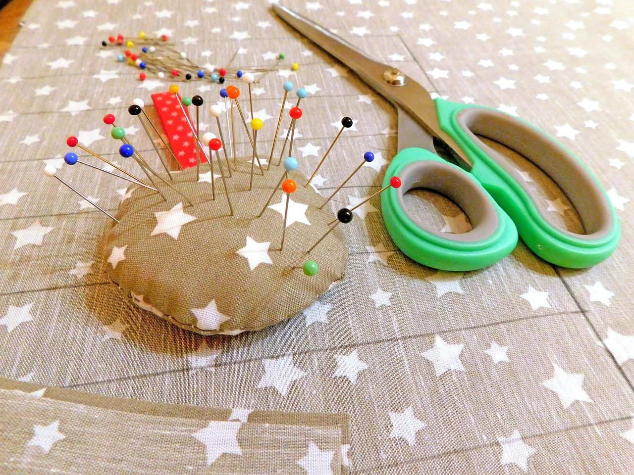 Types of Sewing Pins